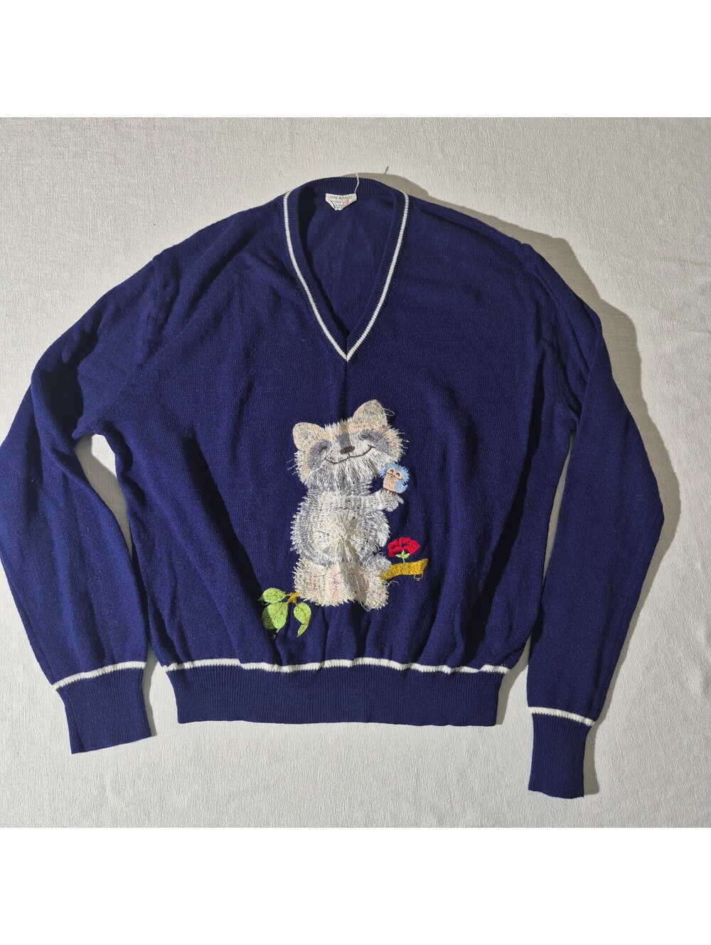 Vintage 70s 80s Embriodered Raccoon Animal s small Blue Acrylic shirt